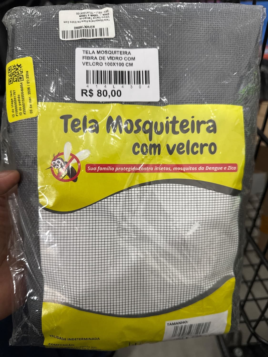 TELA MOSQUITEIRA FIBRA DE VIDRO COM VELCRO 100X100 CM - 1